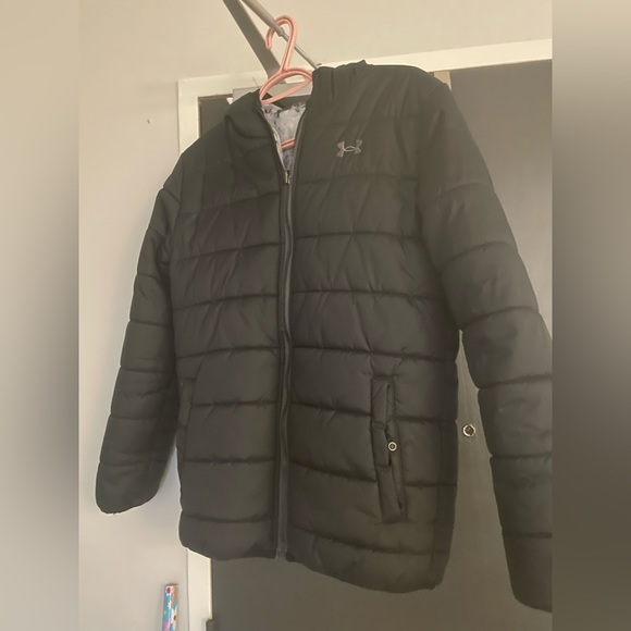 Under Armour
Boys Rev Pronto Puffer Jacket - gently used - Picture 3 of 6